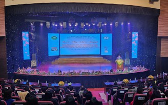 Hội thi văn nghệ chào mừng Đà Lạt 130 năm hình thành và phát triển Hội thi văn nghệ chào mừng Đà Lạt 130 năm hình thành và phát triển