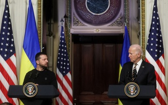 Ông Biden cam kết không bỏ rơi Ukraine, gửi thông điệp tới ông Putin
