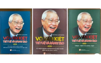 Hội nhà văn TP.HCM trao giải cho tác phẩm viết về cố Thủ tướng Võ Văn Kiệt của nhà văn Hoàng Lại Giang 