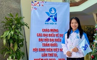 Ước mơ 'trồng người' của nữ sinh người Rục đầu tiên đỗ đại học