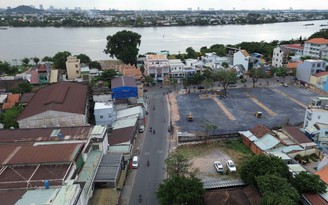 TP.Biên Hòa mượn tạm khu 'đất vàng' làm bãi đậu xe ô tô miễn phí