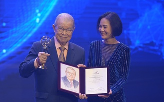 GS Võ Tòng Xuân, nhà khoa học Việt Nam đầu tiên được vinh danh tại VinFuture
