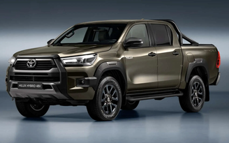 Xe bán tải Toyota Hilux 2024 sẽ có phiên bản hybrid