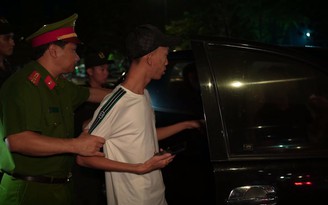 Bà Rịa-Vũng Tàu: Phát hiện nhóm người say ma túy, giấu vũ khí trên xe bán tải