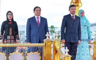 Thủ tướng Phạm Minh Chính đến Brunei