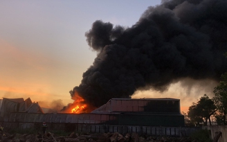 Quảng Ngãi: Cháy lớn tại Công ty EPS Miền Trung, thiệt hại khoảng 7 tỉ đồng
