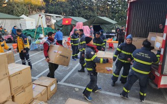 Công an Việt Nam trao 2 tấn đồ viện trợ thảm họa cho Thổ Nhĩ Kỳ