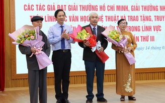 Quảng Trị vinh danh các tác giả đạt Giải thưởng Hồ Chí Minh, Giải thưởng Nhà nước