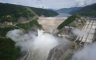 Thủy điện Trung Quốc giảm xả nước nhưng ĐBSCL không lo khô hạn