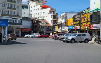 Người trúng đấu giá 'khủng' bãi đậu xe ở Đà Lạt xin hủy kết quả