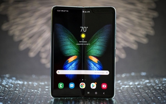 Smartphone giá 50 triệu đồng của Samsung thu cũ từ 430.000 đồng