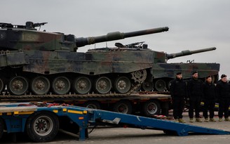 Ukraine nhận 4 xe tăng Leopard 2 đầu tiên, M1 Abrams có thể lỡ hẹn năm nay