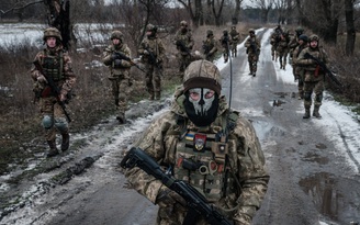 Chiến sự tối 6.2: Nga tăng sức ép tại miền đông, Tổng thống Ukraine sang châu Âu?