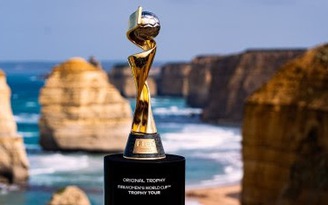 Cúp vàng World Cup nữ trị giá 30.000 USD sắp đến Hà Nội cùng vệ sĩ FIFA Cúp vàng World Cup nữ trị giá 30.000 USD sắp đến Hà Nội cùng vệ sĩ FIFA