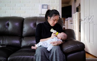 Mức sinh giảm mạnh, các nước Đông Á vắt óc tìm cách đối phó
