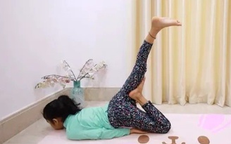 Mới 7 tuổi đã là huấn luyện viên yoga trẻ nhất thế giới