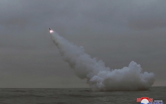 Triều Tiên phóng tên lửa từ tàu ngầm, quân đội Hàn Quốc có động thái