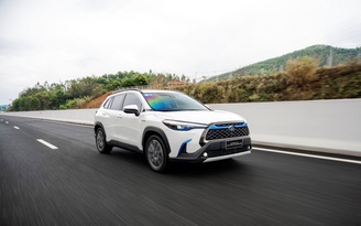 Mua Toyota Corolla Cross trong tháng 3 - Nhận ưu đãi lớn Mua Toyota Corolla Cross trong tháng 3 - Nhận ưu đãi lớn