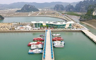 Lắp thêm 4 vị trí cập tàu để khắc phục bất cập tại cảng Ao Tiên