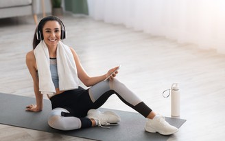 Vì sao nên nghe nhạc khi tập luyện thể dục?