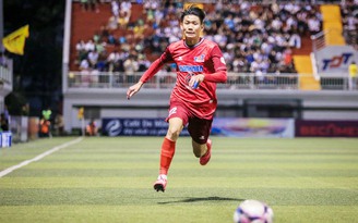 Hat-trick đẹp của Đoàn Hoàng Nam