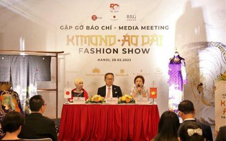 Kimono, Aodai Fashion Show, sự kiện kỷ niệm 50 năm quan hệ Việt Nam - Nhật Bản