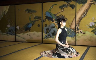 Nhà thiết kế hàng đầu Nhật Bản Kobayashi Eiko làm show kimono - áo dài