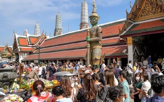 Du lịch Thái Lan điêu đứng vì hướng dẫn viên Trung Quốc 'chui'
