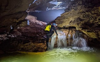 Quảng Bình phát hiện thêm hệ thống 5 hang động còn nguyên sơ dài 3 km