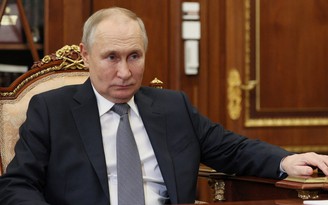 Ông Putin nói mỗi ngày lực lượng Ukraine bắn bao nhiêu đạn pháo?