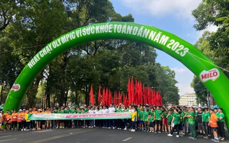 Sôi động 'Ngày chạy Olympic vì sức khỏe toàn dân'