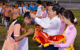 Những hình ảnh cảm xúc khép lại giải bóng đá Thanh Niên Sinh viên Việt Nam 2023
