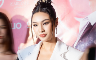 Á hậu Thủy Tiên lên tiếng chuyện tranh suất thi Miss Universe của Thảo Nhi Lê