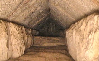 Phát hiện hành lang bí ẩn bên trong đại kim tự tháp Giza