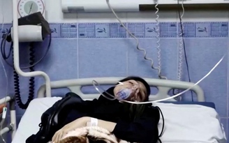 Nhiều nữ sinh ngộ độc khí, lãnh tụ tối cao Iran nói tội ác ‘không thể dung thứ’
