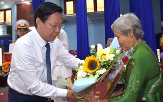 Chủ tịch Phan Văn Mãi: 'Đền ơn đáp nghĩa' làm nhiều bao nhiêu vẫn chưa đủ