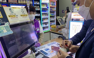 Thoải mái sử dụng thẻ ngân hàng Việt thanh toán tại Hàn Quốc, Thái Lan