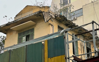 Khung cảnh hoang tàn của nhiều biệt thự cũ ở Hà Nội