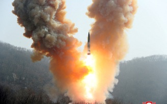 Triều Tiên phóng tên lửa, Nhật Bản kêu gọi người dân Hokkaido lập tức trú ẩn