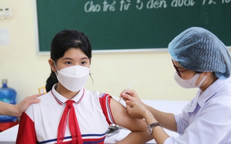 Cảnh báo nguy cơ dịch Covid-19 lây lan trong trường học ở Quảng Ninh
