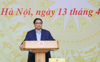 Thủ tướng họp bàn tìm đầu ra cho xuất khẩu lâm sản, thủy sản