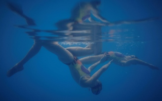 Rắc rối nào đe dọa giấc mơ Olympic của chị em tuyển thủ bơi nghệ thuật Ukraine?