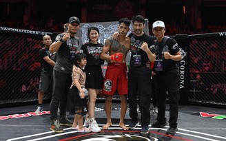 Học trò Johnny Trí Nguyễn thắng lớn ở Lion Championship 