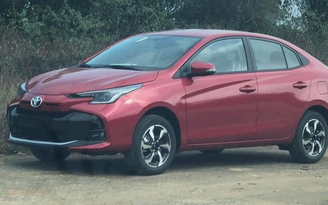Khách Việt 'vỡ mộng' với Toyota Vios mới, đại lý bắt đầu nhận đặt cọc