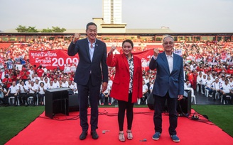Con gái ông Thaksin chính thức đua tranh chức Thủ tướng Thái Lan