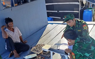 Cà Mau: Lại phát hiện tàu cá 'giữ giúp' thiết bị giám sát hành trình