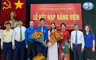 Tháng Thanh niên: Hà Nội có 416 đoàn viên được kết nạp Đảng
