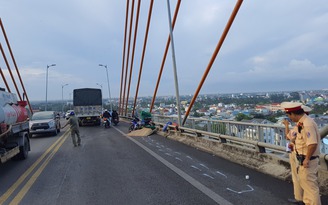 Tai nạn trên cầu Rạch Miễu, 1 người tử vong tại chỗ