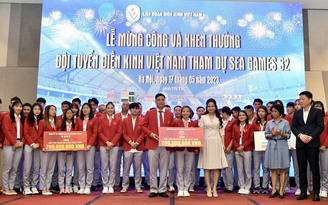 Nguyễn Thị Oanh tiết lộ cách sử dụng xe ô tô, điền kinh Việt Nam được mưa tiền thưởng