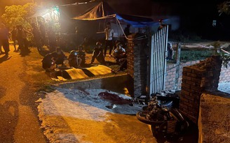 Vụ hai người chết khi ngã vào cổng nhà dân ở Bình Định: Khởi tố bị can